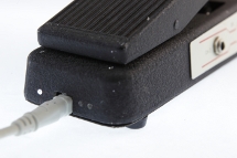cargador USB para el Pedal inalámbrico 